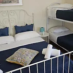 Napol-in 4* نابولي