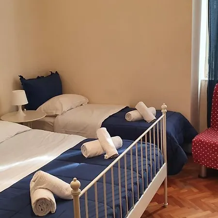 Napol-in 4* Neapel