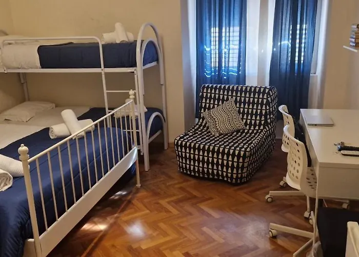 بيت ضيافة Napol-in 3*